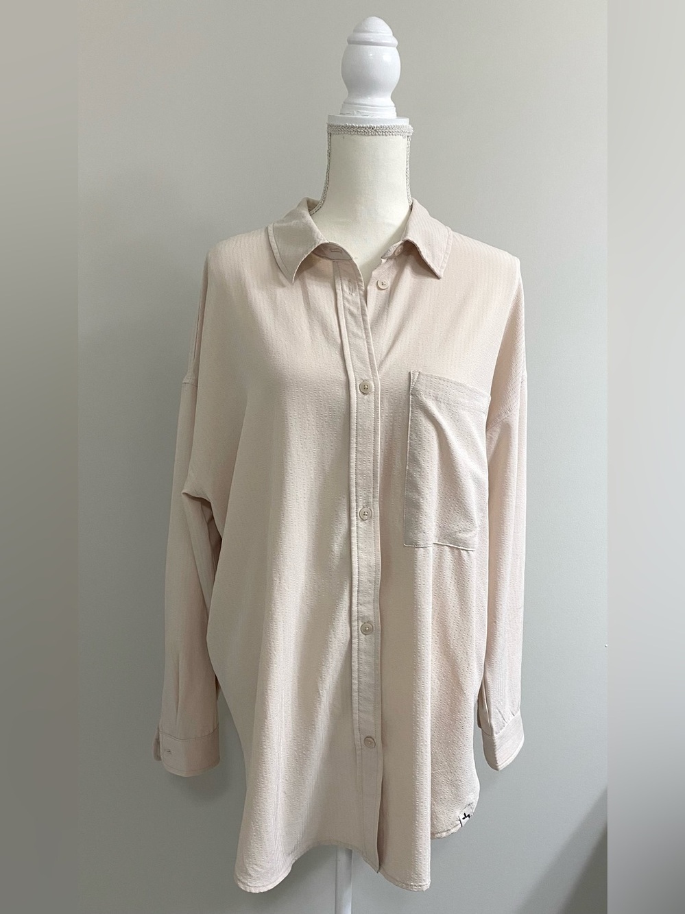 JoyLab Womens L Solid Neutral Tan Button-Down Long-Sleeve Top 90’s Minimalist